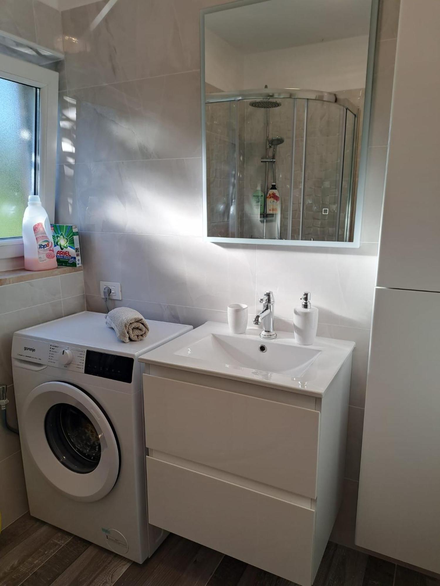 Apartman Melita Galižana Exterior foto