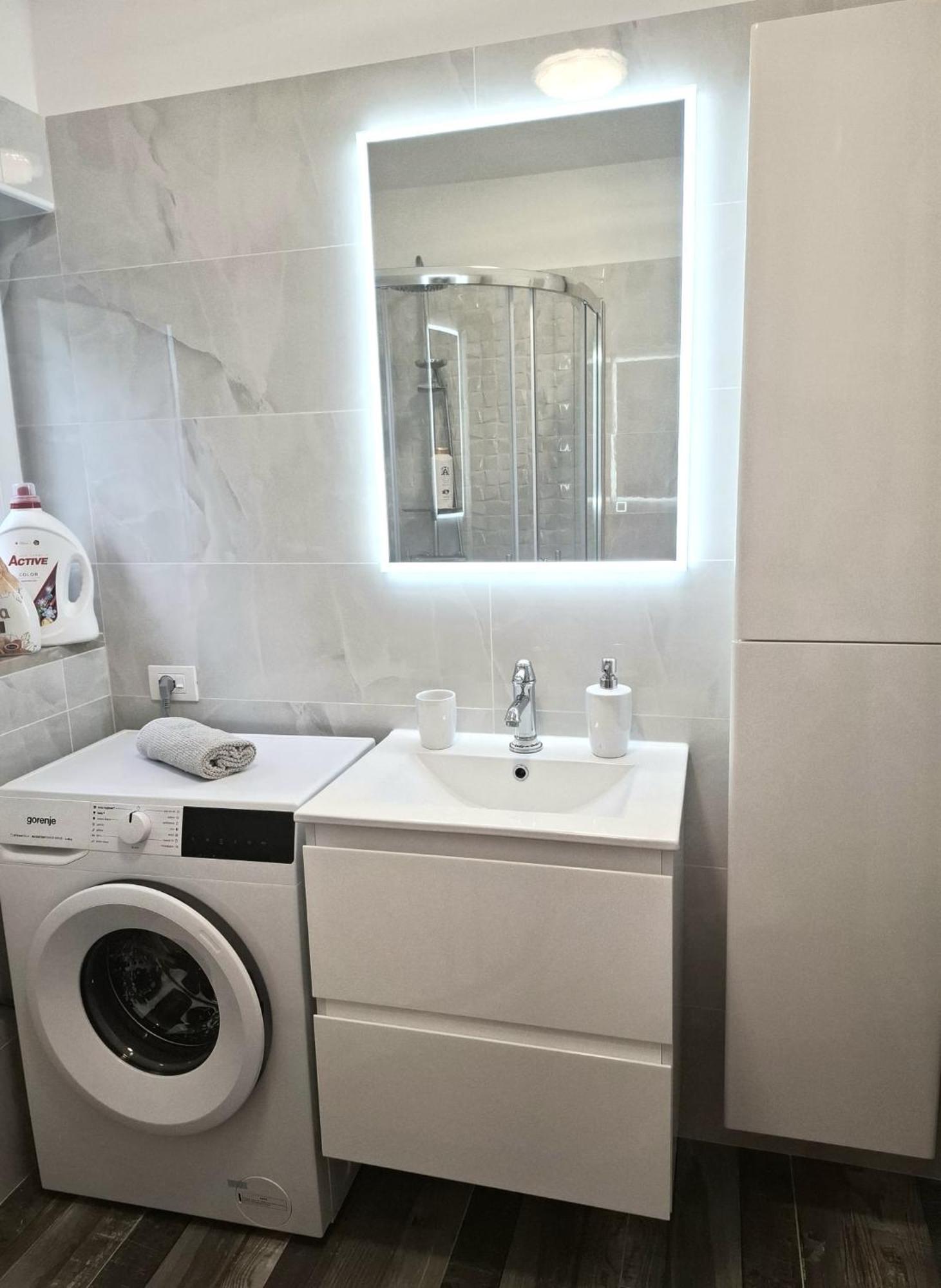 Apartman Melita Galižana Exterior foto