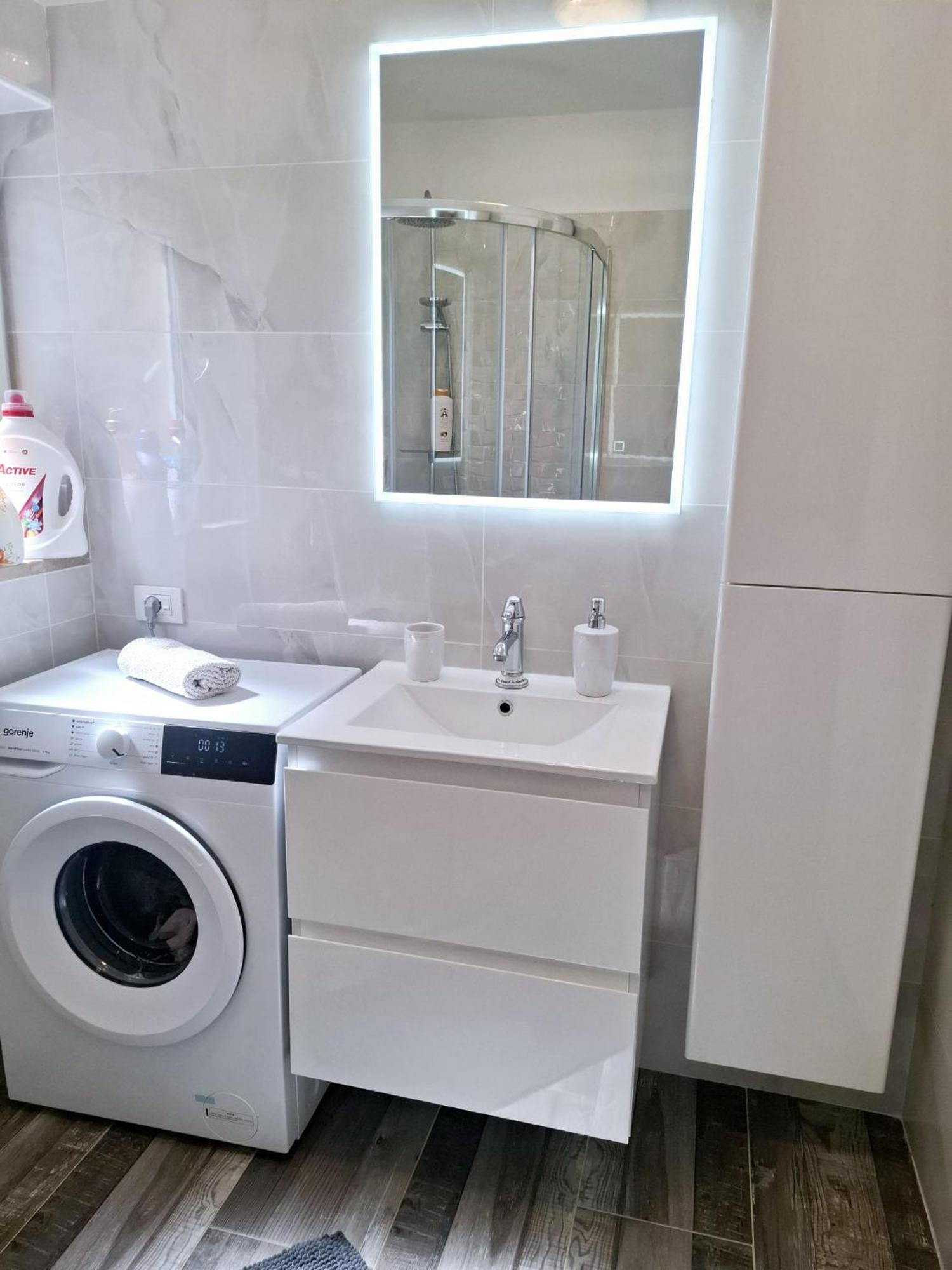Apartman Melita Galižana Exterior foto